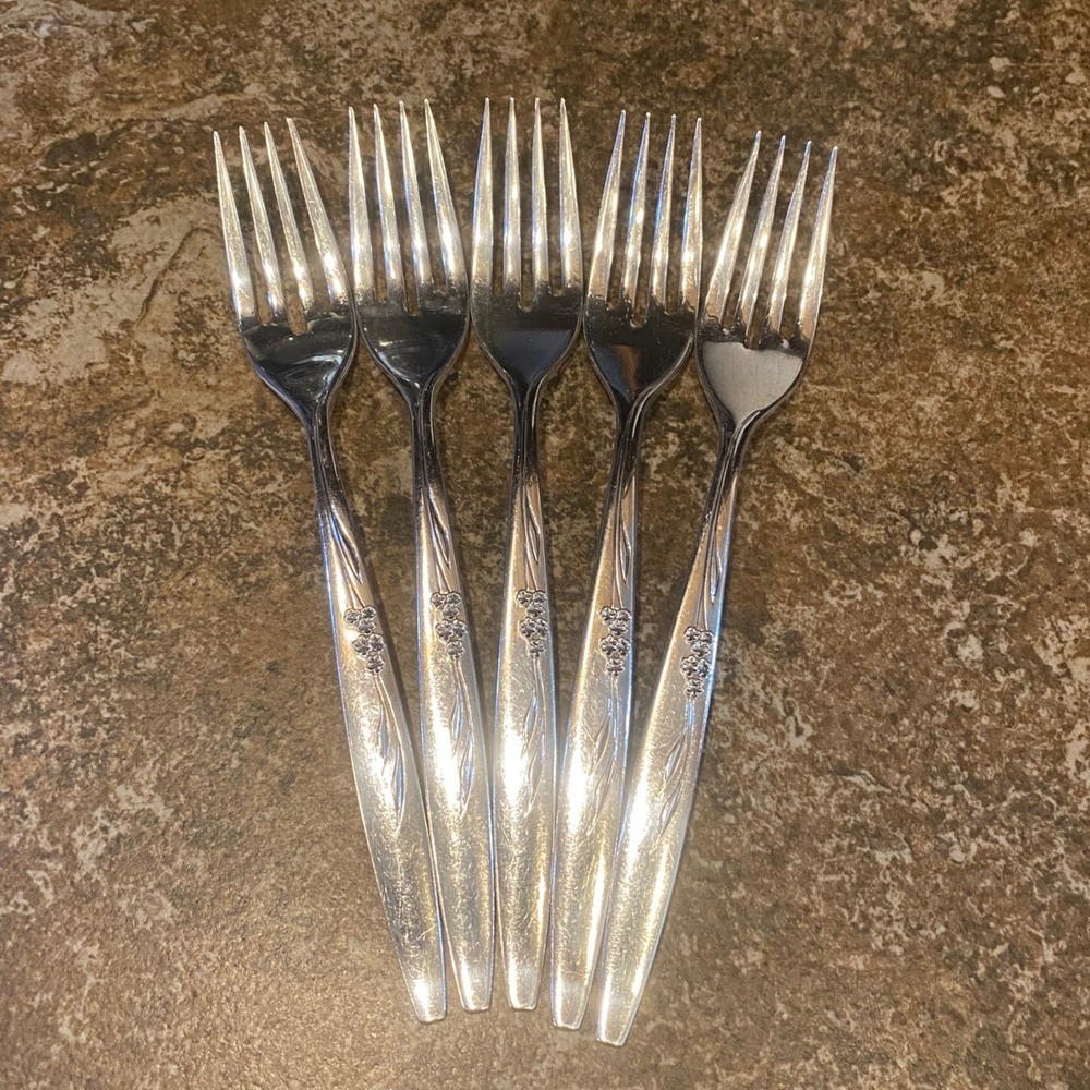 Oneida Salad Forks Set of 5 Silver Silverplate Enchantment Gentle Rose Pattern